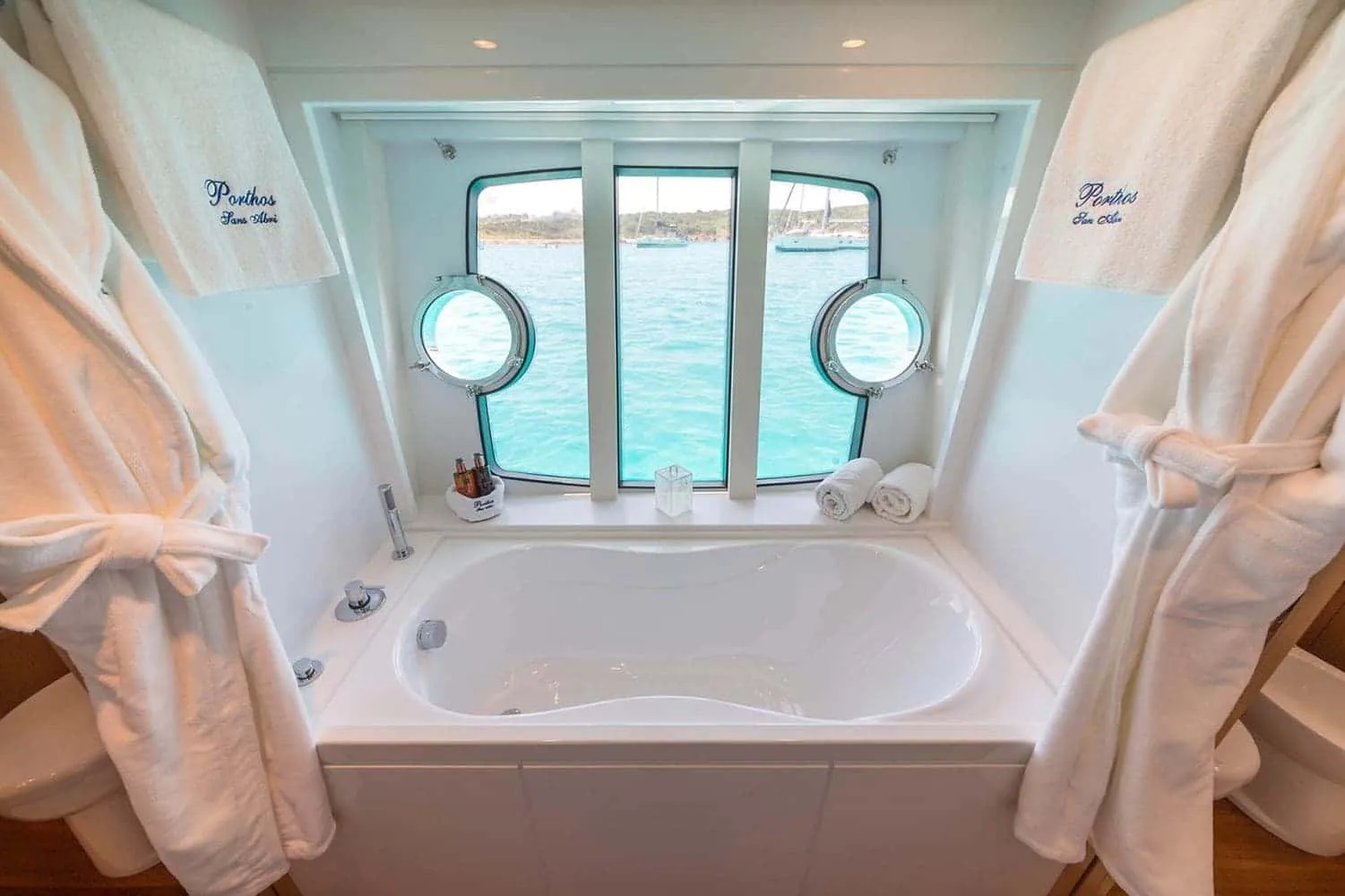 PORTHOS - photo 30 location yacht Monaco