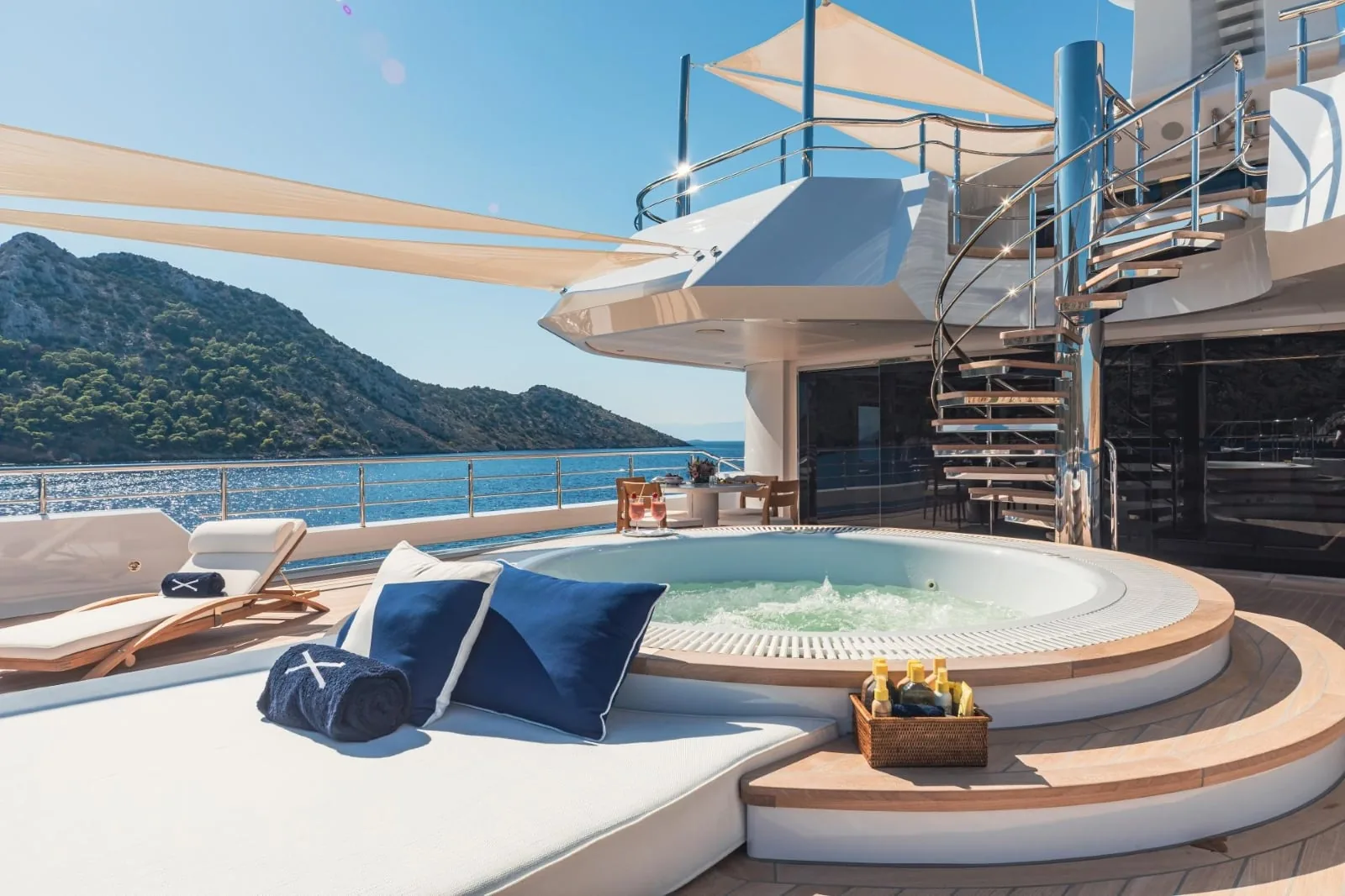 PROJECT X - photo 8 location yacht Monaco