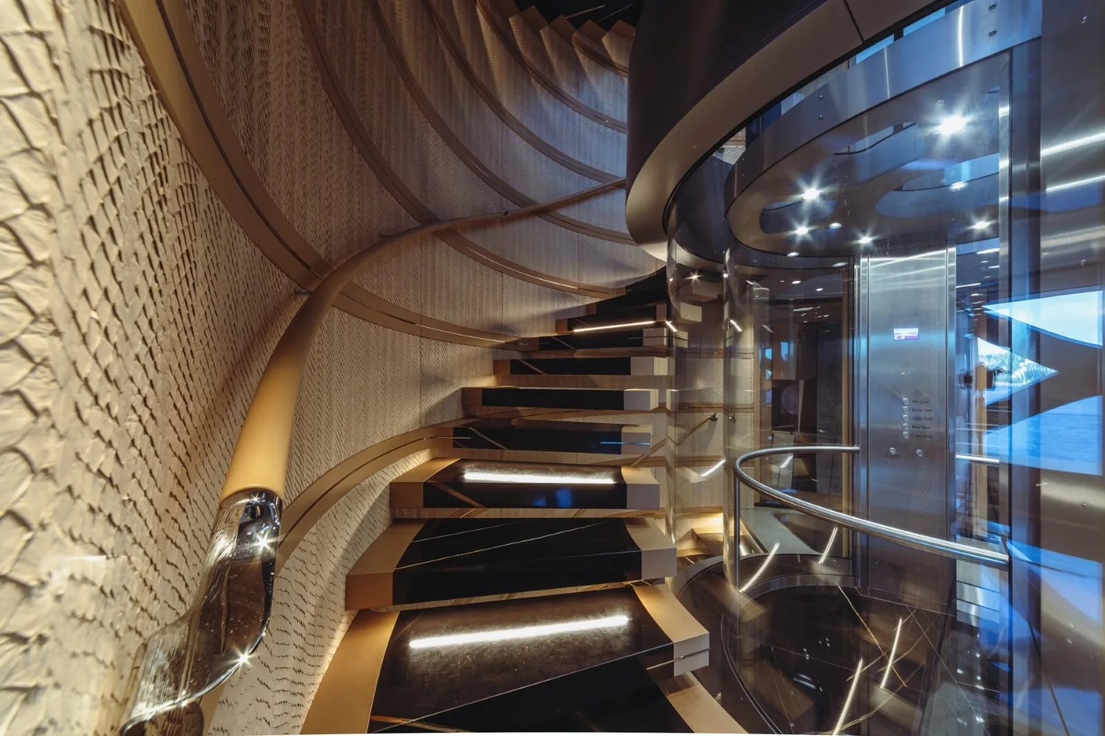 PROJECT X - photo 35 location yacht Monaco
