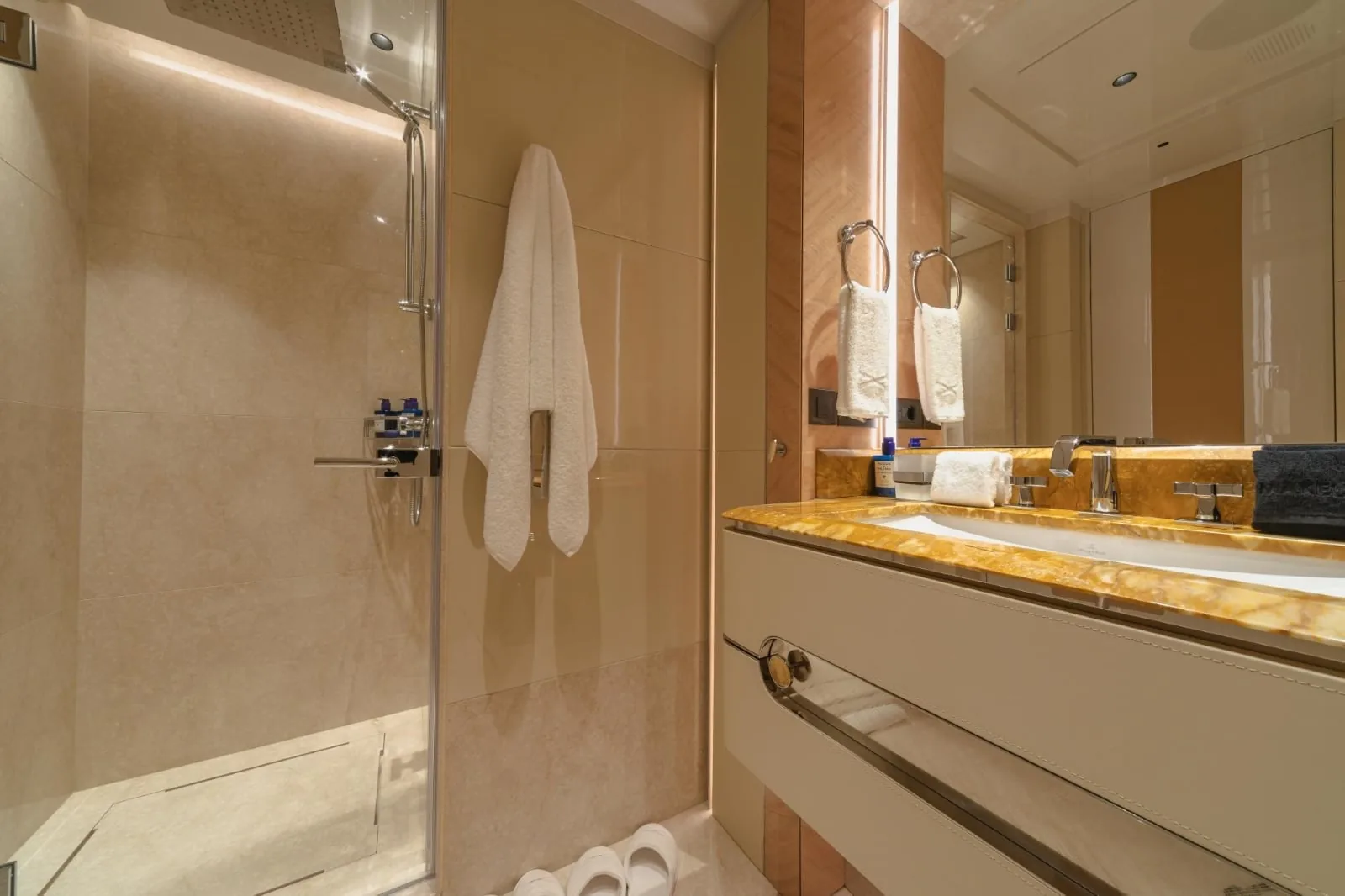 PROJECT X - photo 54 location yacht Monaco