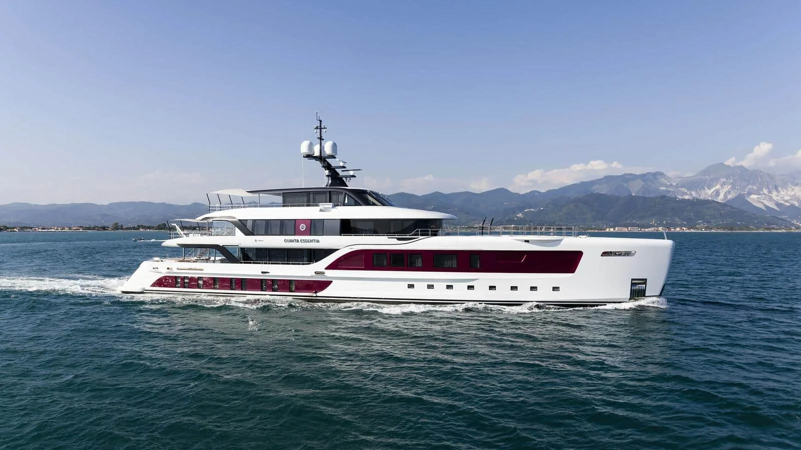 QUINTA ESSENTIA - photo 4 location yacht Monaco