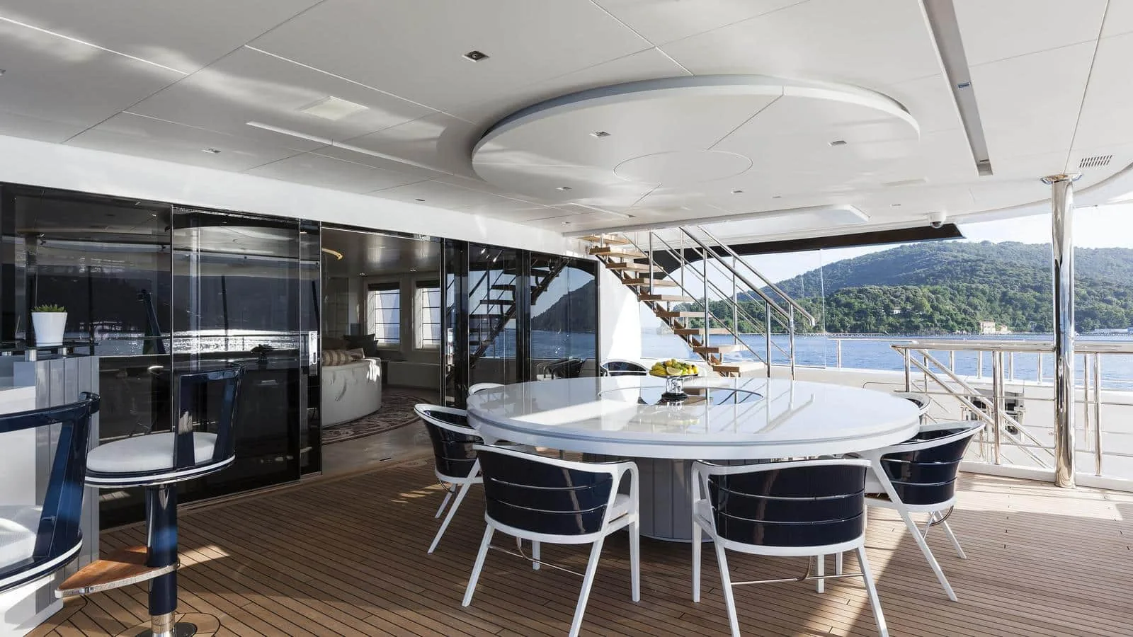 QUINTA ESSENTIA - photo 11 location yacht Monaco
