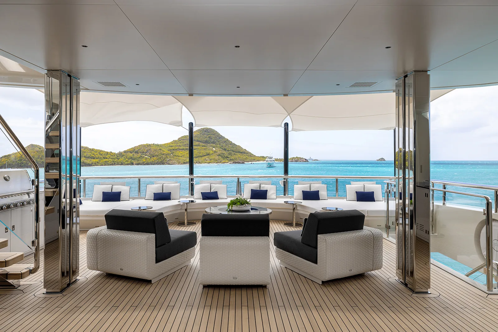 RESILIENCE - photo 6 location yacht Monaco
