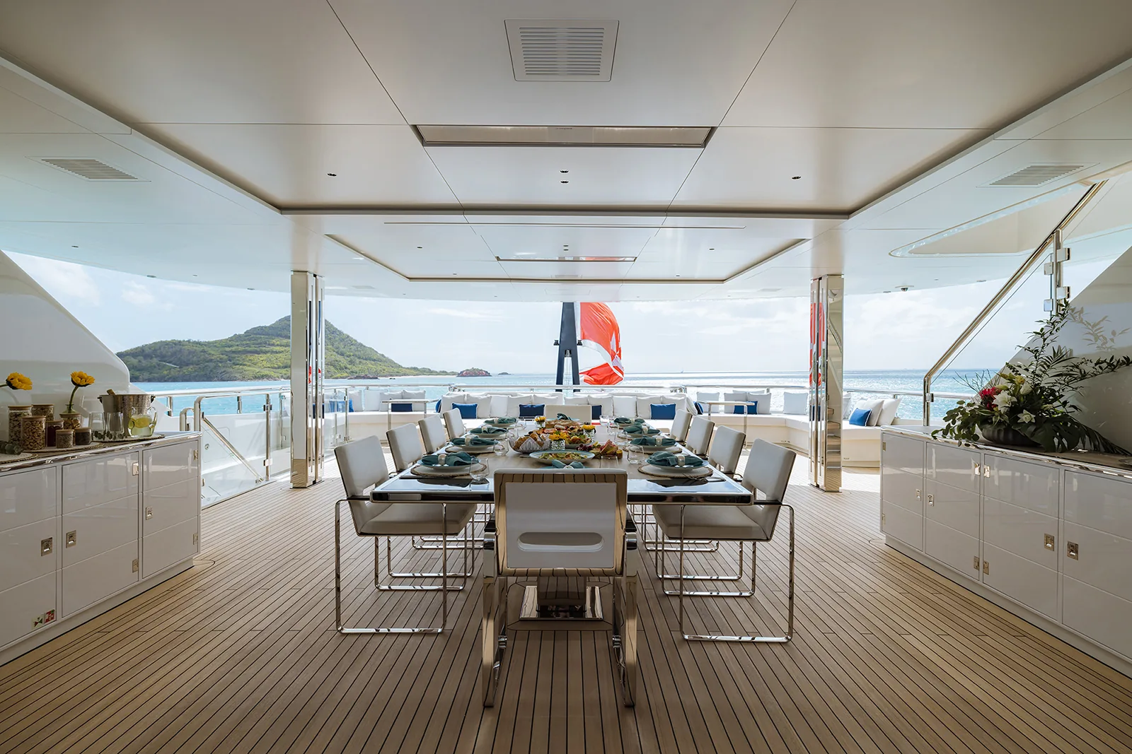 RESILIENCE - photo 8 location yacht Monaco