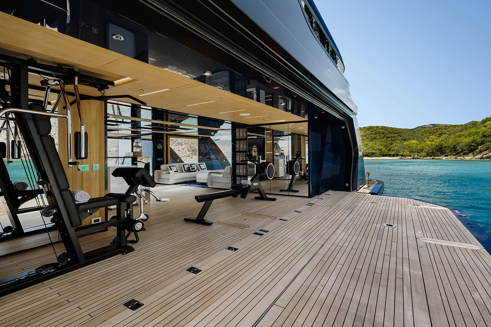 RESILIENCE - photo 16 location yacht Monaco