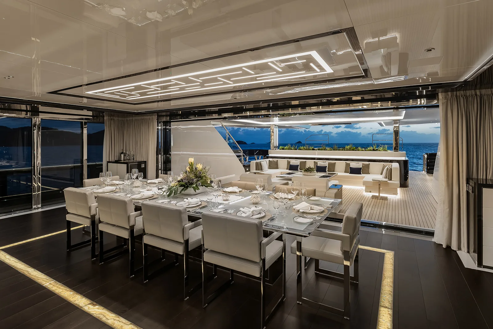 RESILIENCE - photo 24 location yacht Monaco