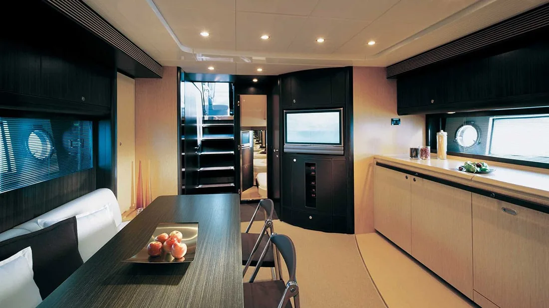 RIVA VERTIGO 63 - photo 4 location yacht Monaco