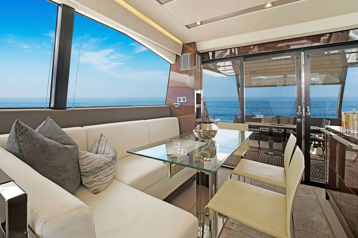 ROMY ONE - photo 23 location yacht Monaco