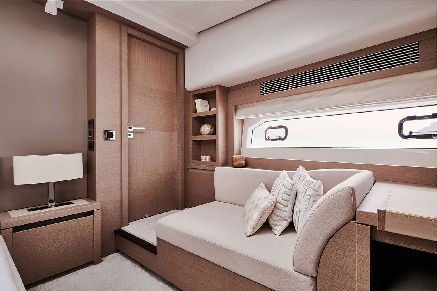 ROMY ONE - photo 27 location yacht Monaco