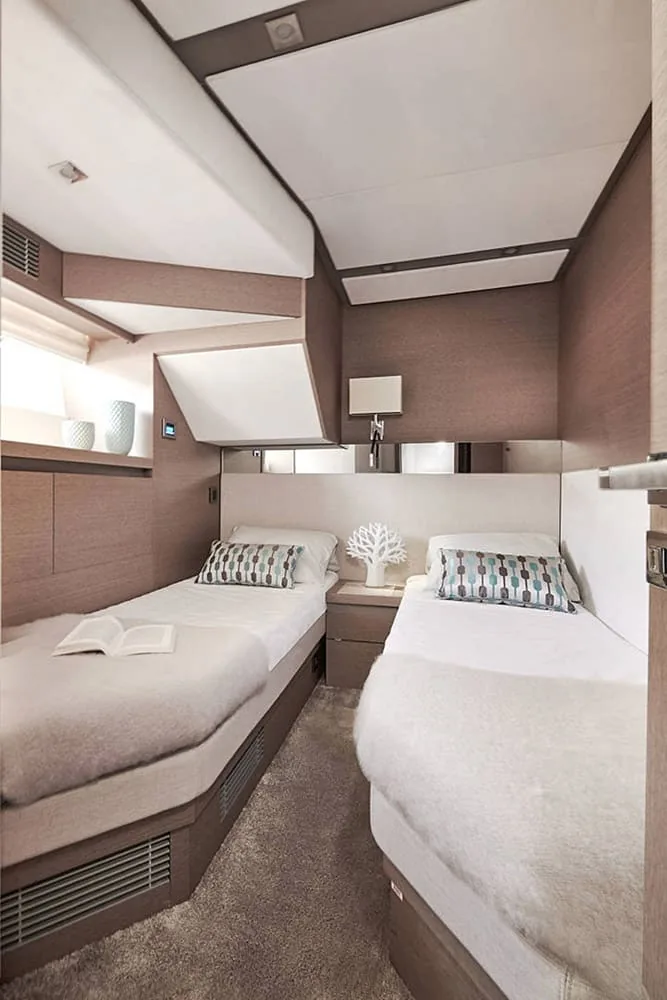 ROMY ONE - photo 29 location yacht Monaco