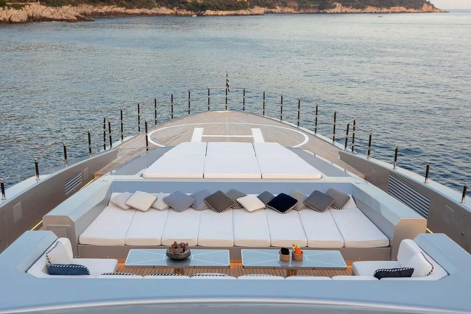 SARASTAR - photo 3 location yacht Monaco