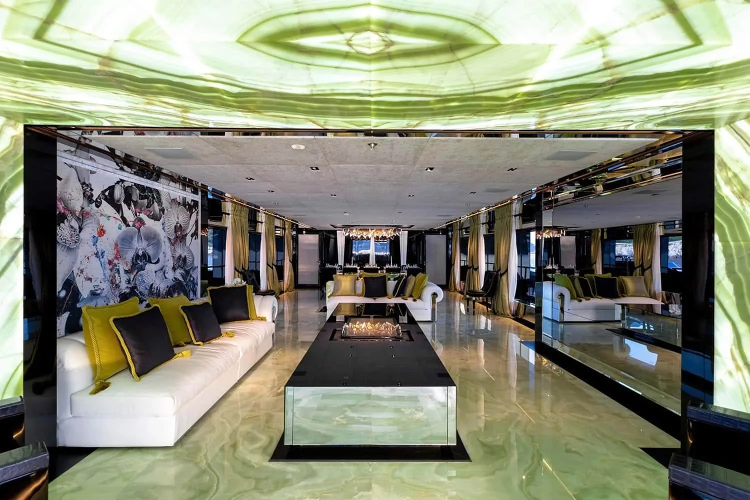 SARASTAR - photo 4 location yacht Monaco