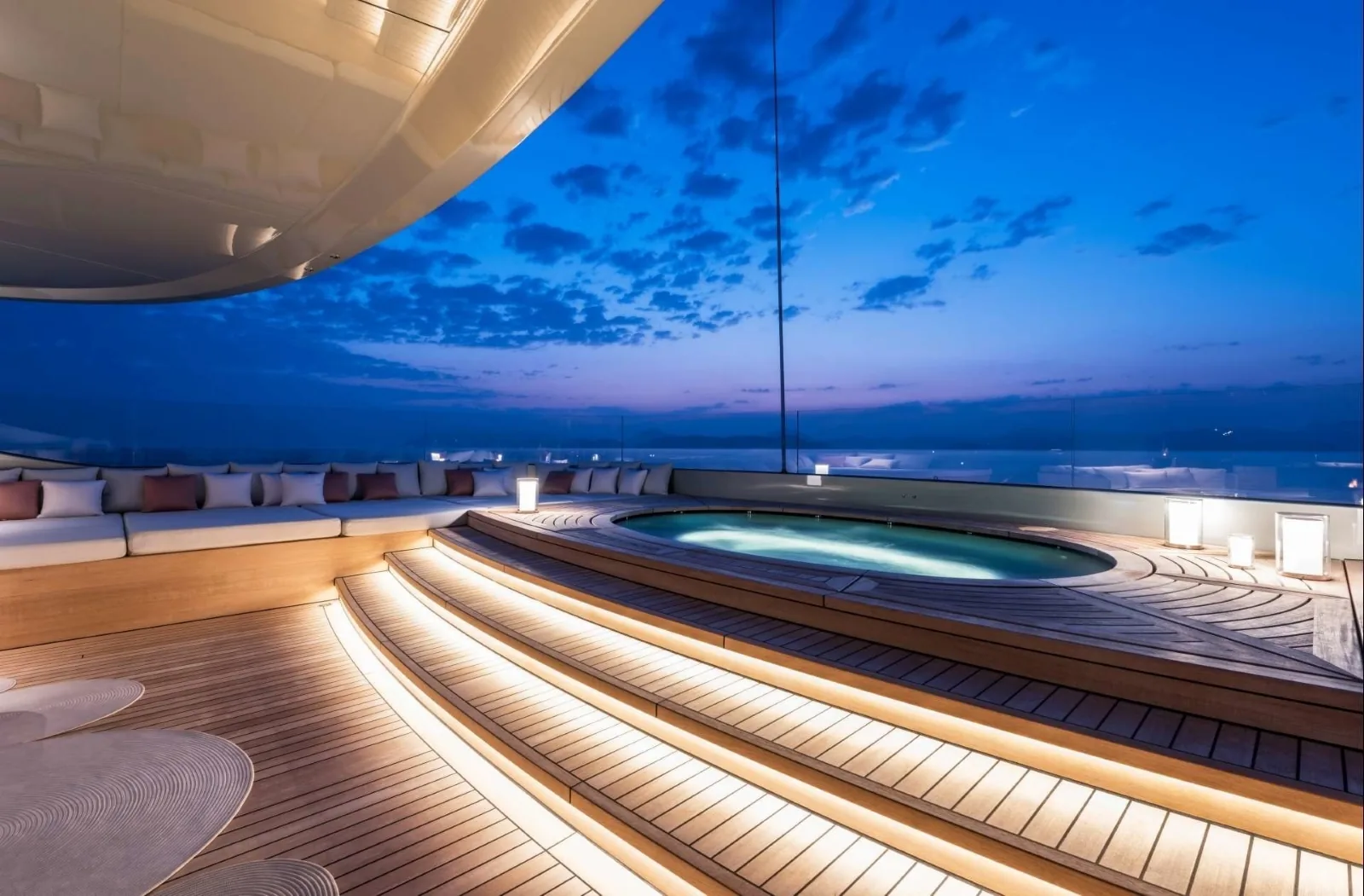 SAVANNAH - photo 14 location yacht Monaco