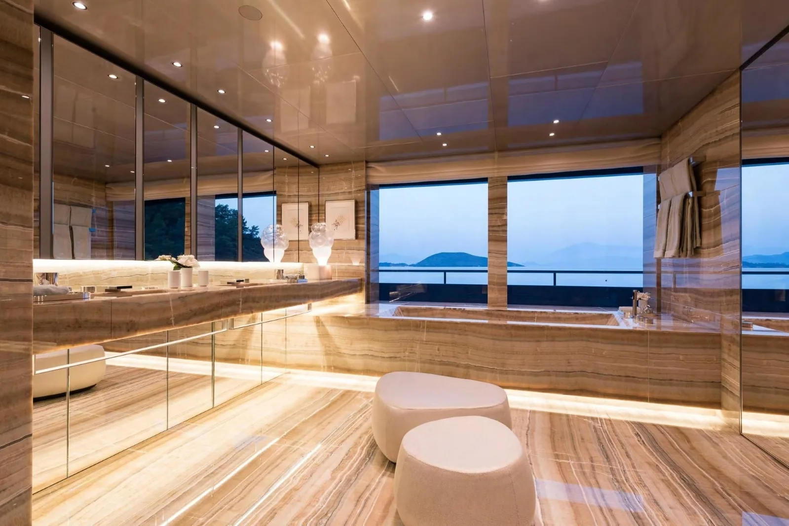 SAVANNAH - photo 34 location yacht Monaco