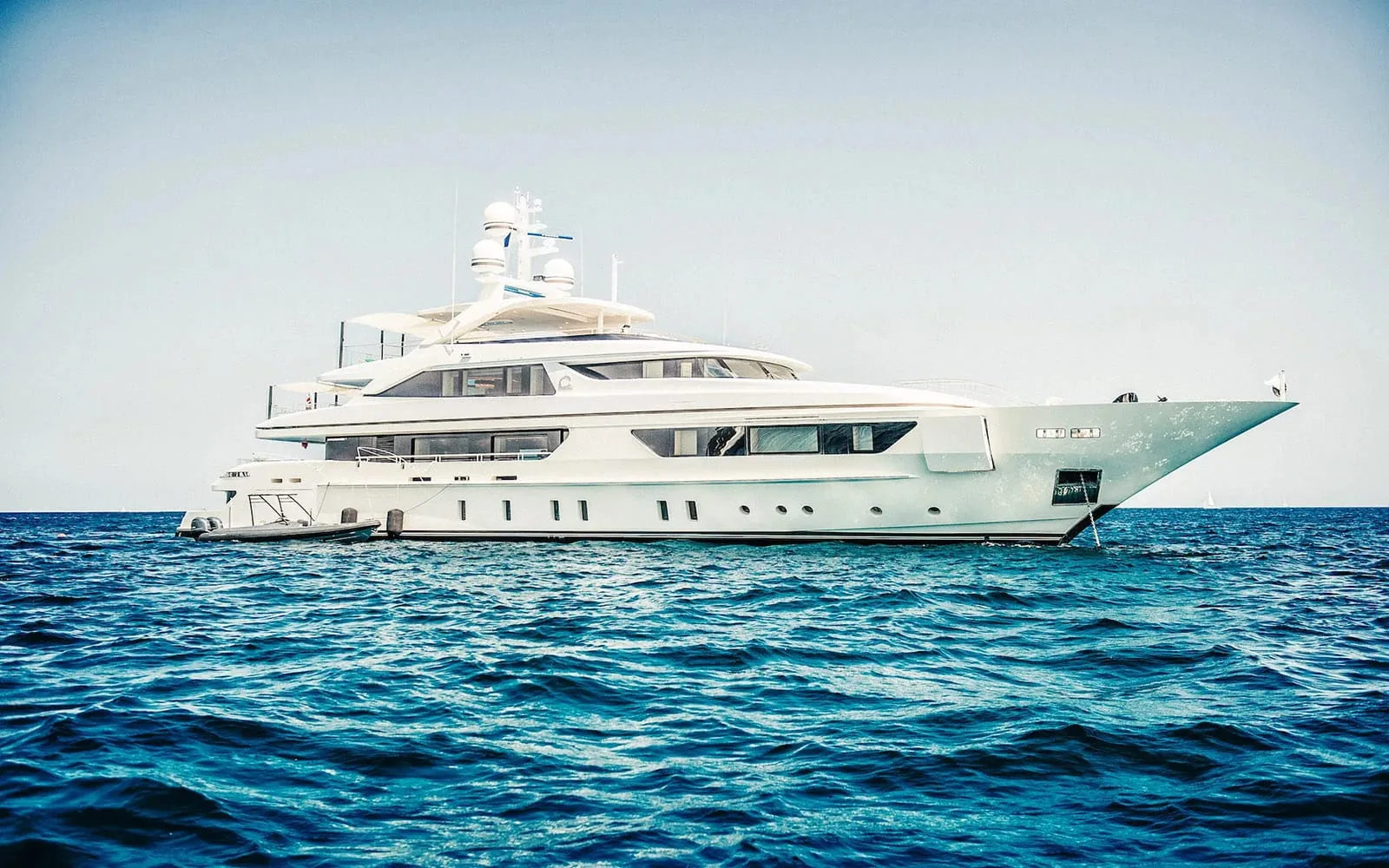 SCORPION - photo 4 location yacht Monaco