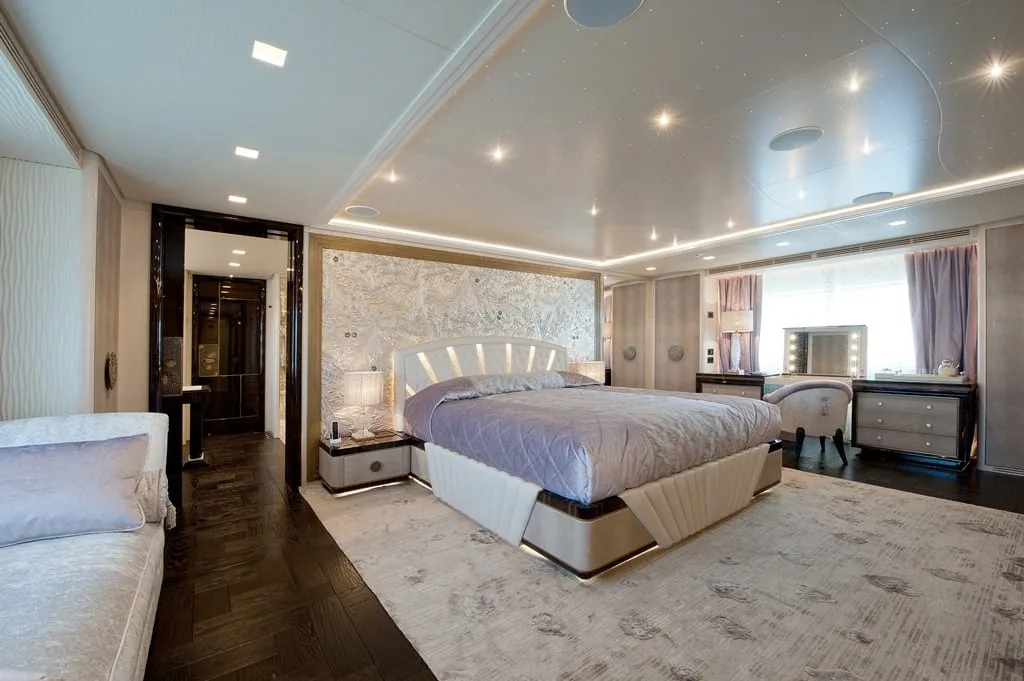 SCORPION - photo 18 location yacht Monaco