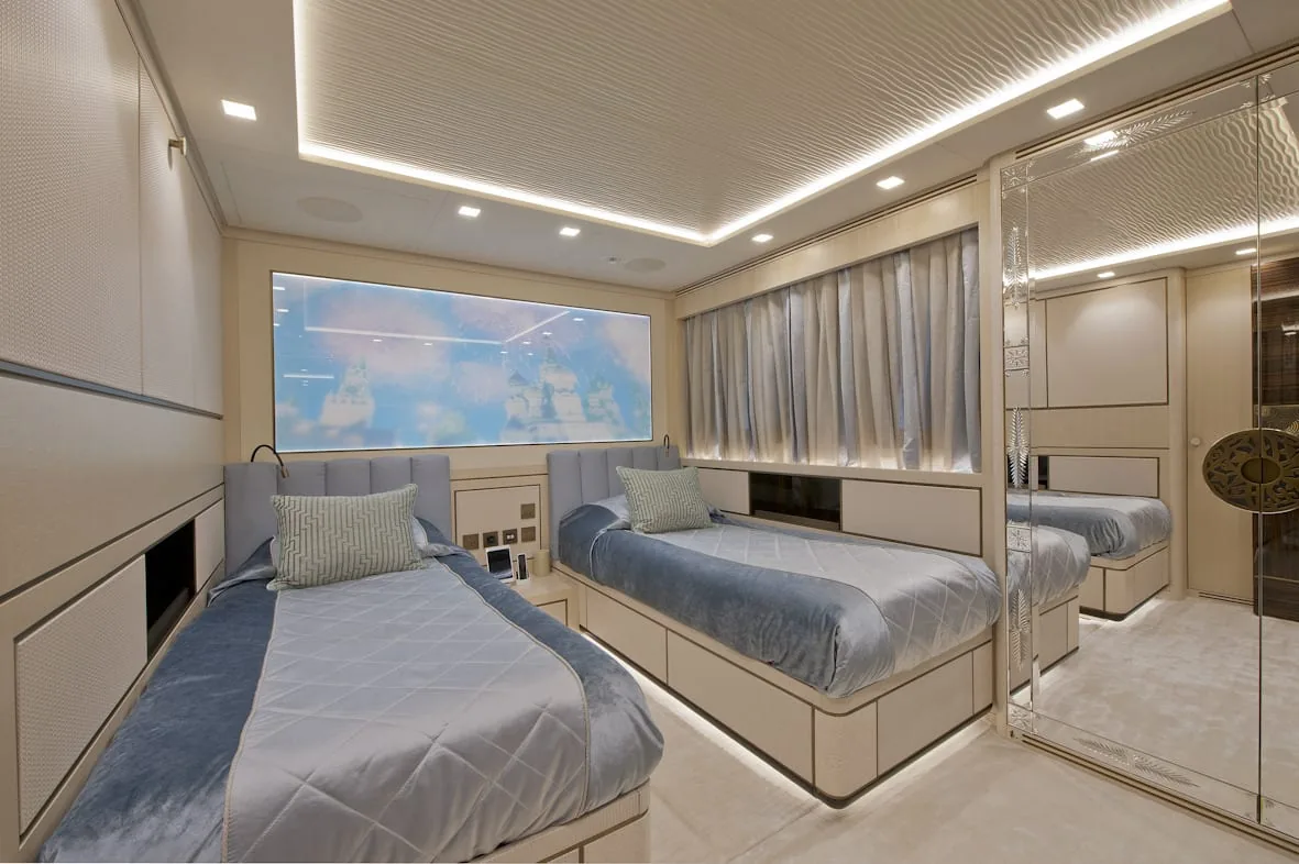 SCORPION - photo 28 location yacht Monaco