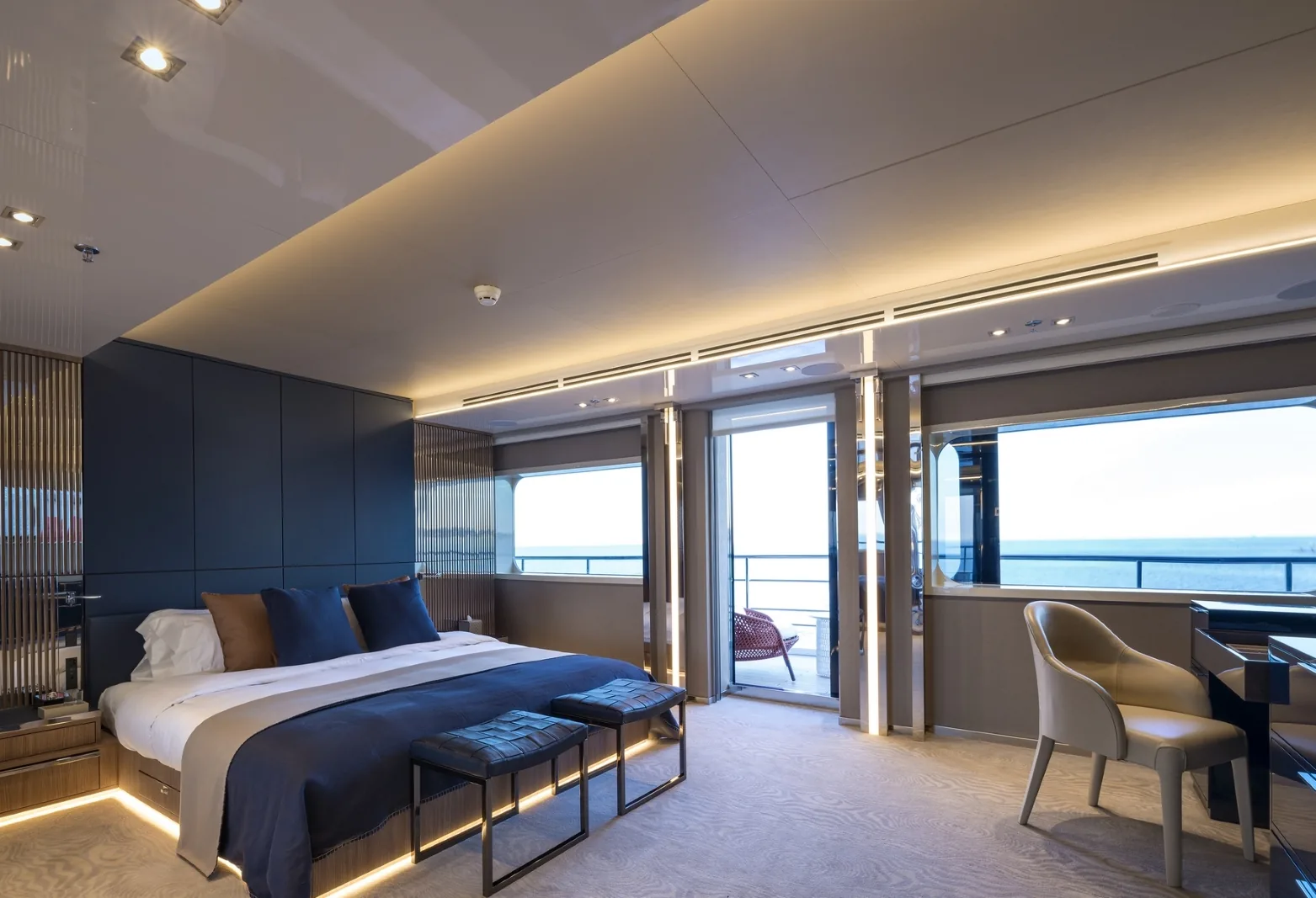 SERENITY - photo 21 location yacht Monaco