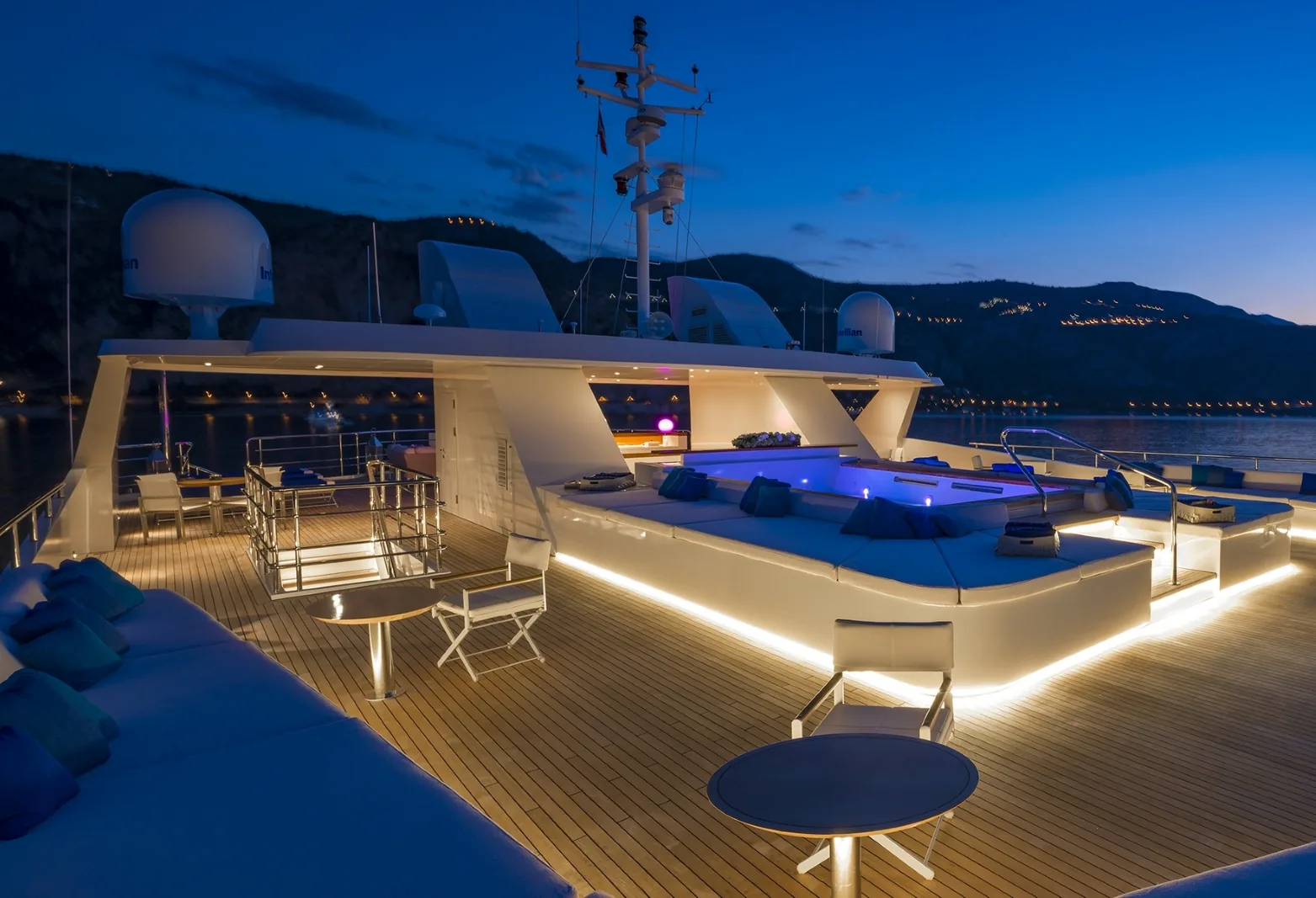 SERENITY - photo 27 location yacht Monaco