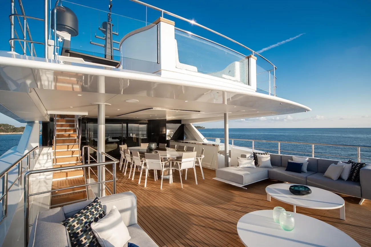 SILVER FOX - photo 13 location yacht Monaco