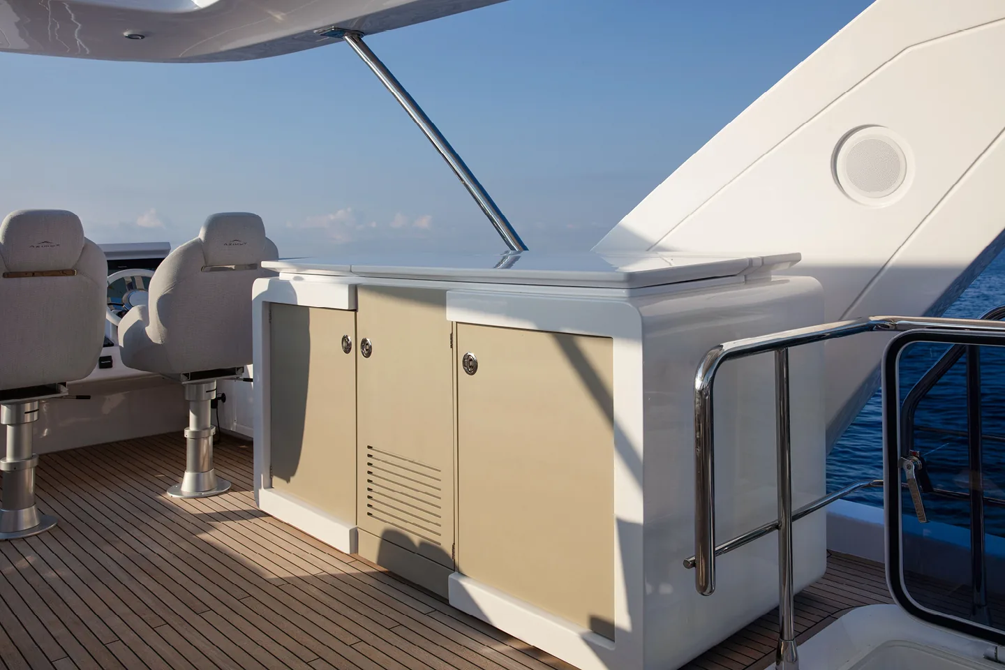 SOLSTICE - photo 19 location yacht Monaco