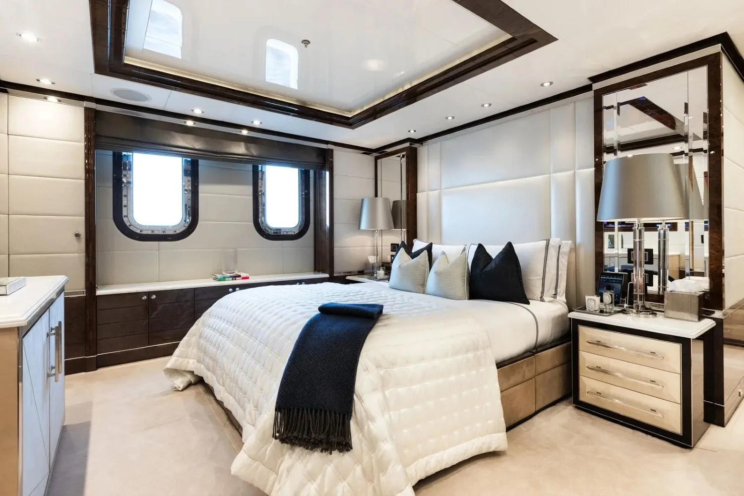 SOUNDWAVE - photo 7 location yacht Monaco