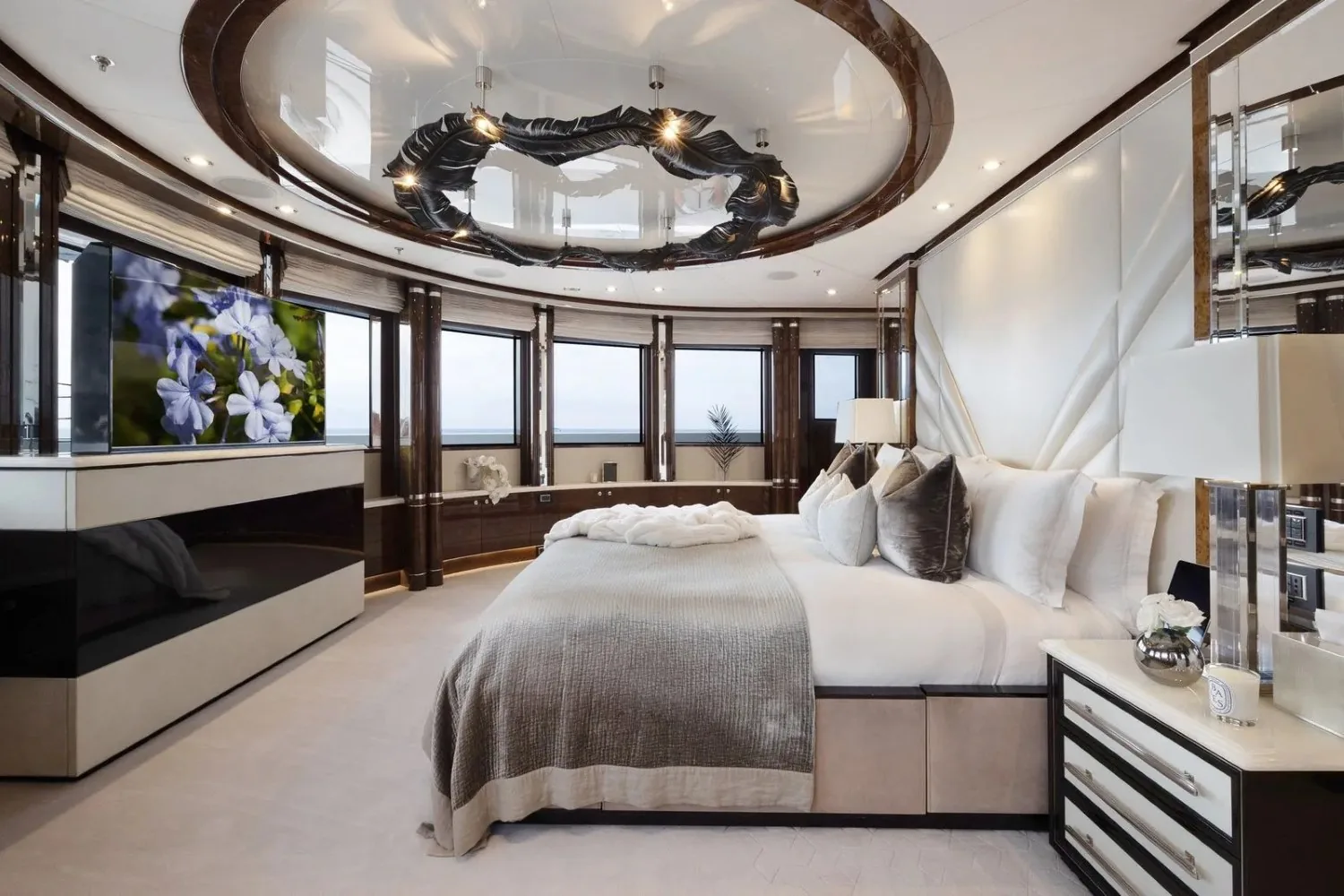 SOUNDWAVE - photo 46 location yacht Monaco