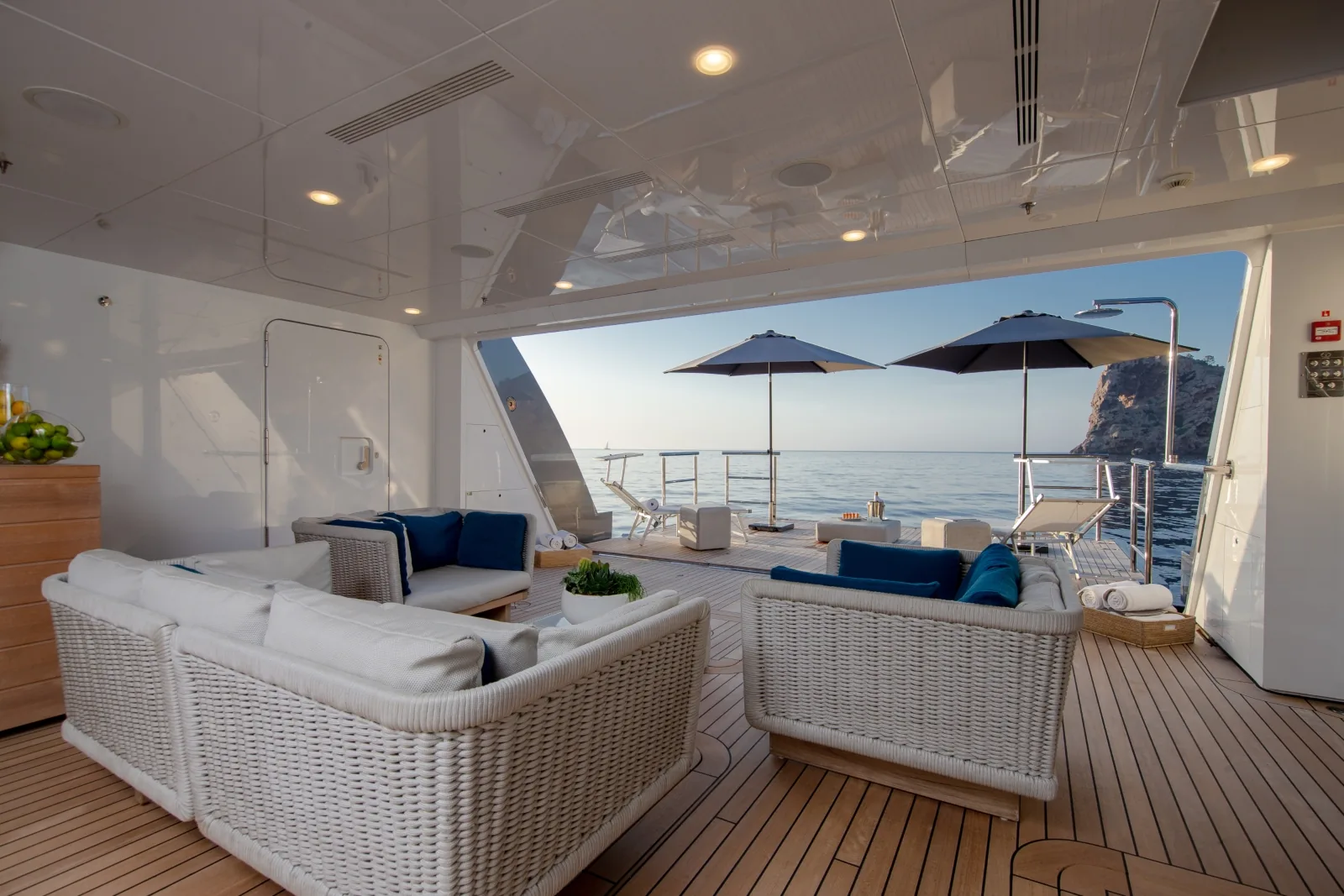 STELLA MARIS - photo 11 location yacht Monaco