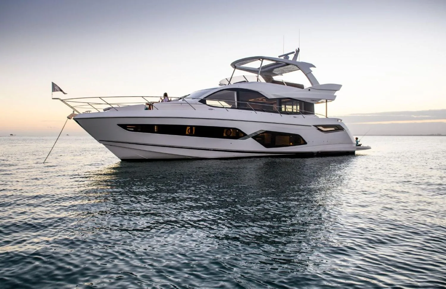 SUNSEEKER 70 - photo 3 location yacht Monaco