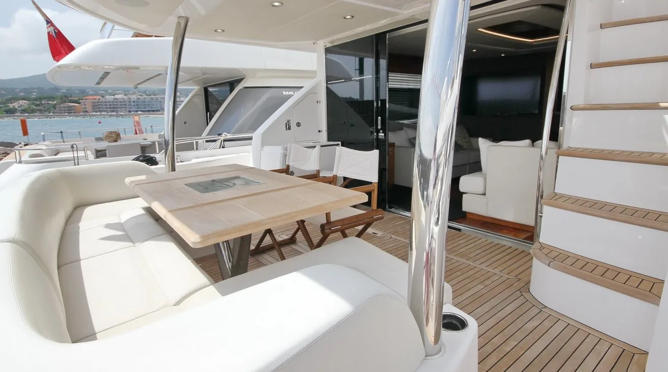 SUNSEEKER 75 - photo 6 location yacht Monaco