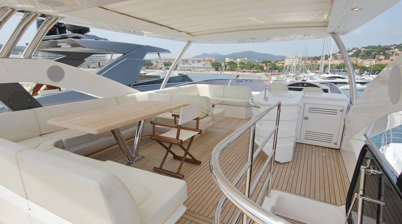 SUNSEEKER 75 - photo 7 location yacht Monaco