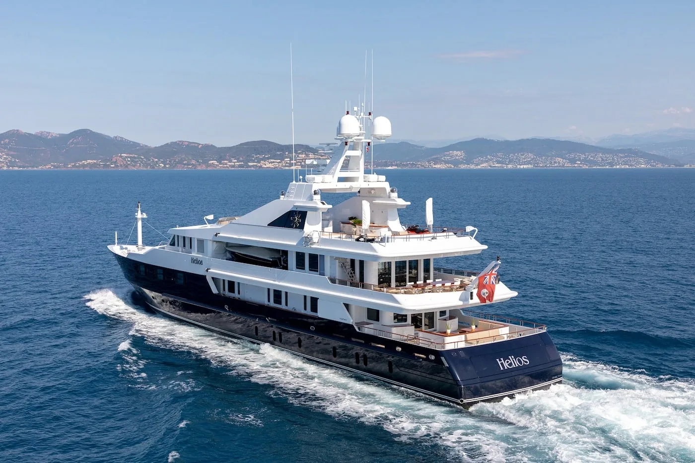 TREEHOUSE - photo 4 location yacht Monaco