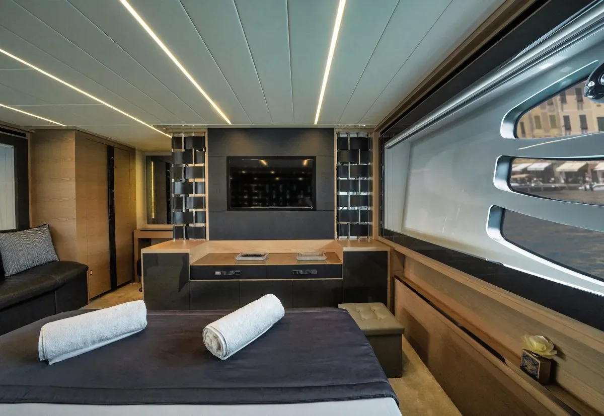 VELES - photo 16 location yacht Monaco