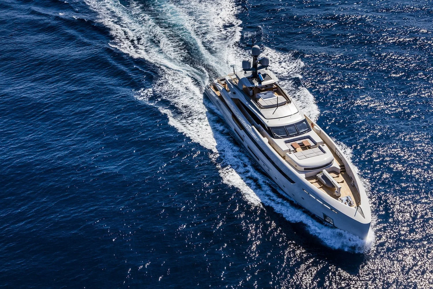 VERTIGE - photo 5 location yacht Monaco