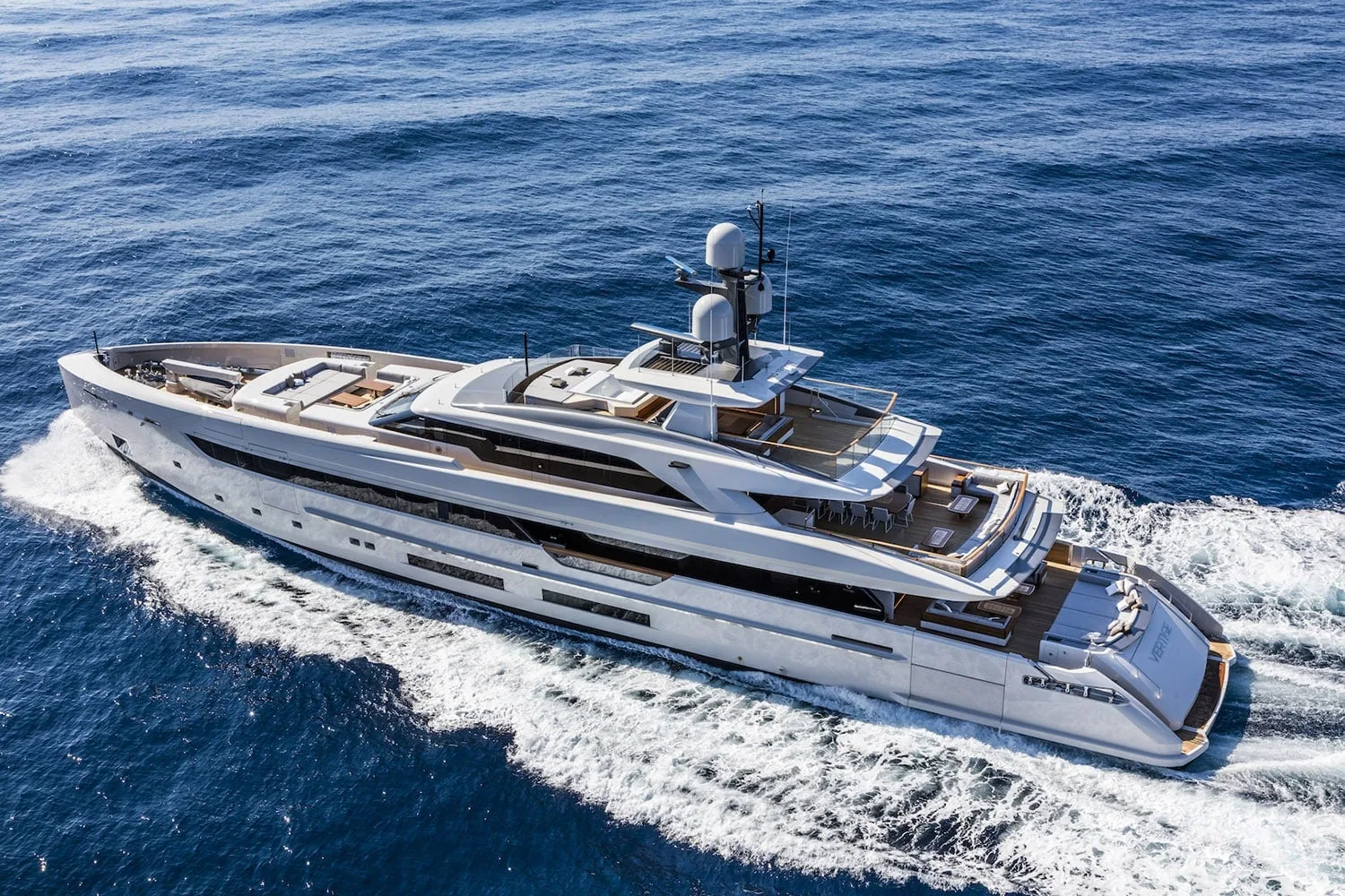 VERTIGE - photo 16 location yacht Monaco