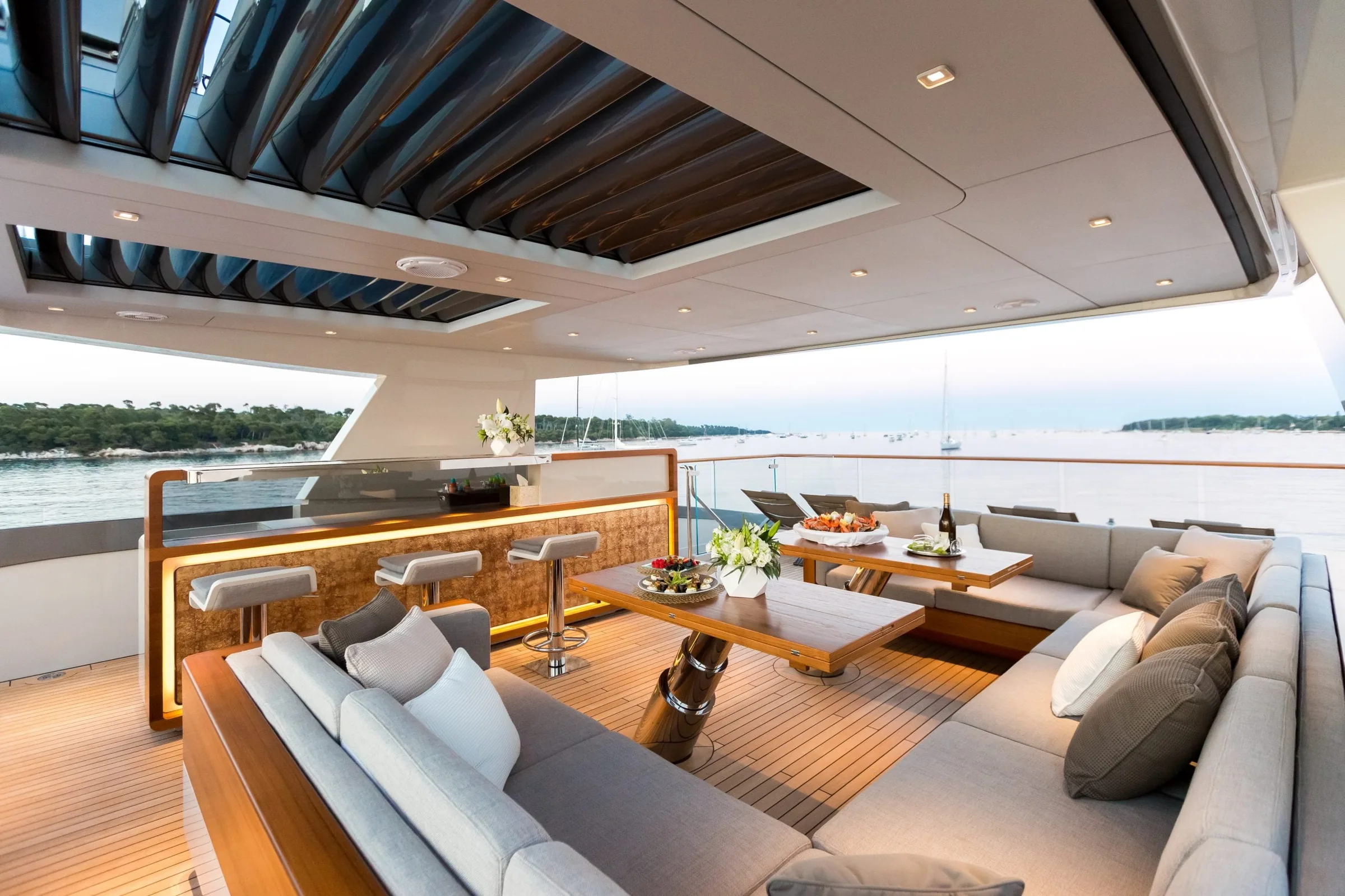 VERTIGE - photo 22 location yacht Monaco