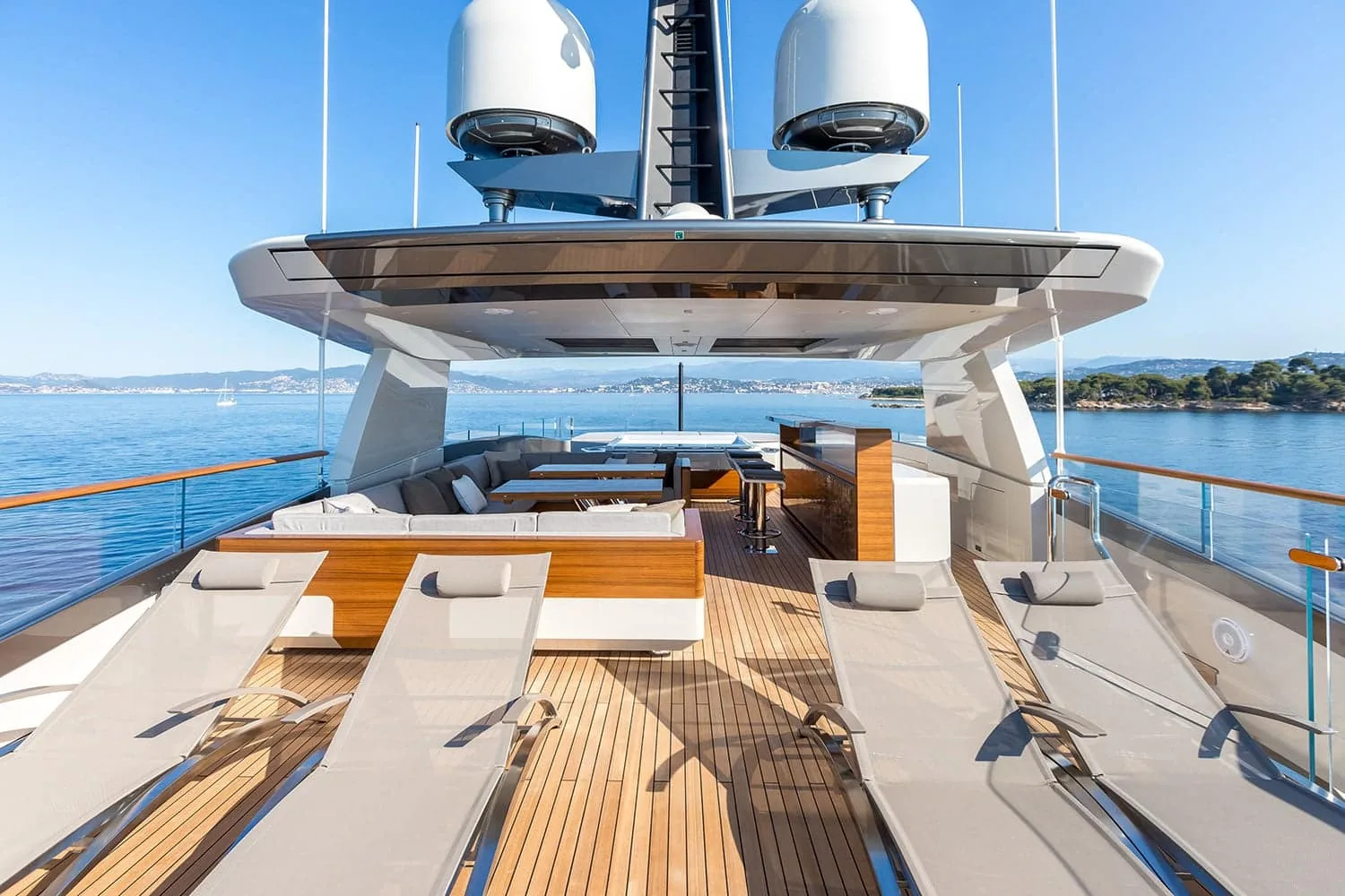 VERTIGE - photo 25 location yacht Monaco