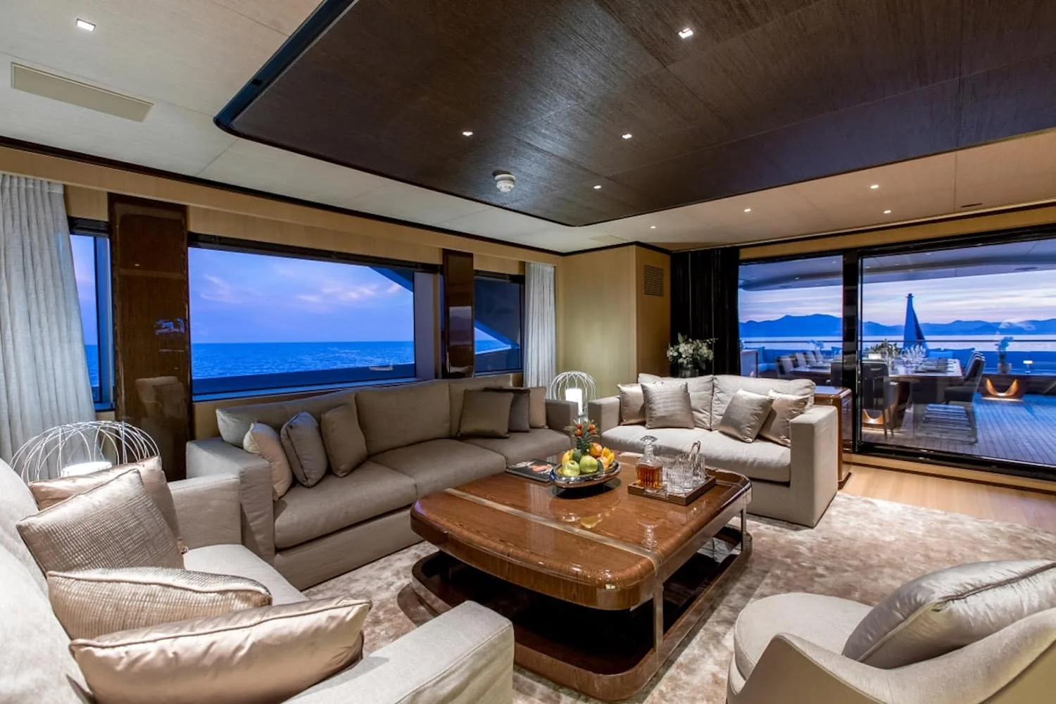VERTIGE - photo 33 location yacht Monaco