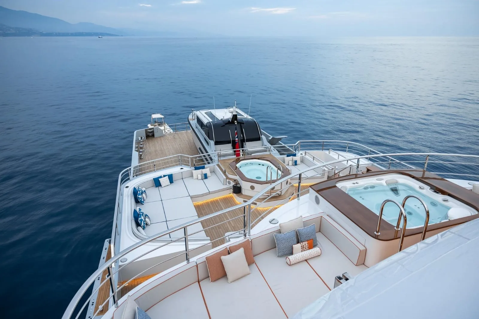 VICTORIOUS - photo 5 location yacht Monaco
