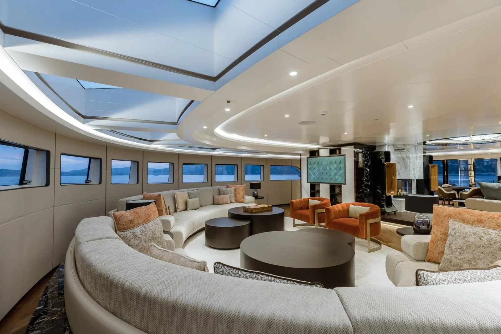 VICTORIOUS - photo 17 location yacht Monaco