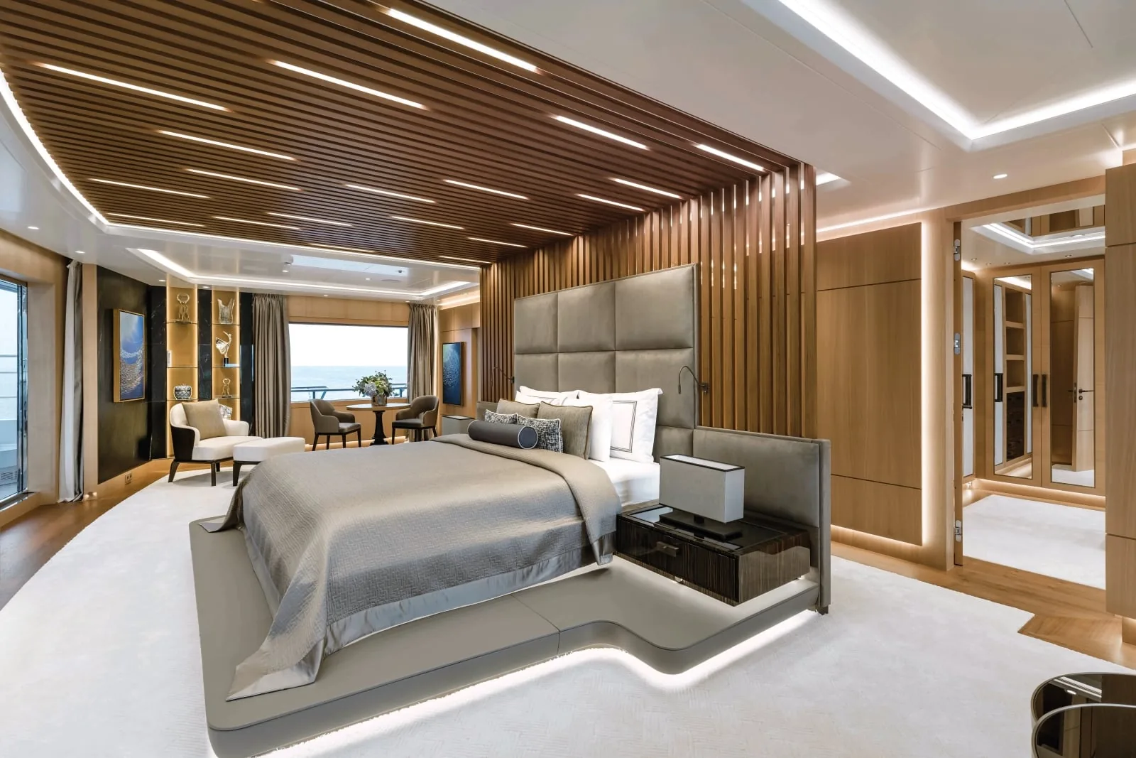 VICTORIOUS - photo 19 location yacht Monaco