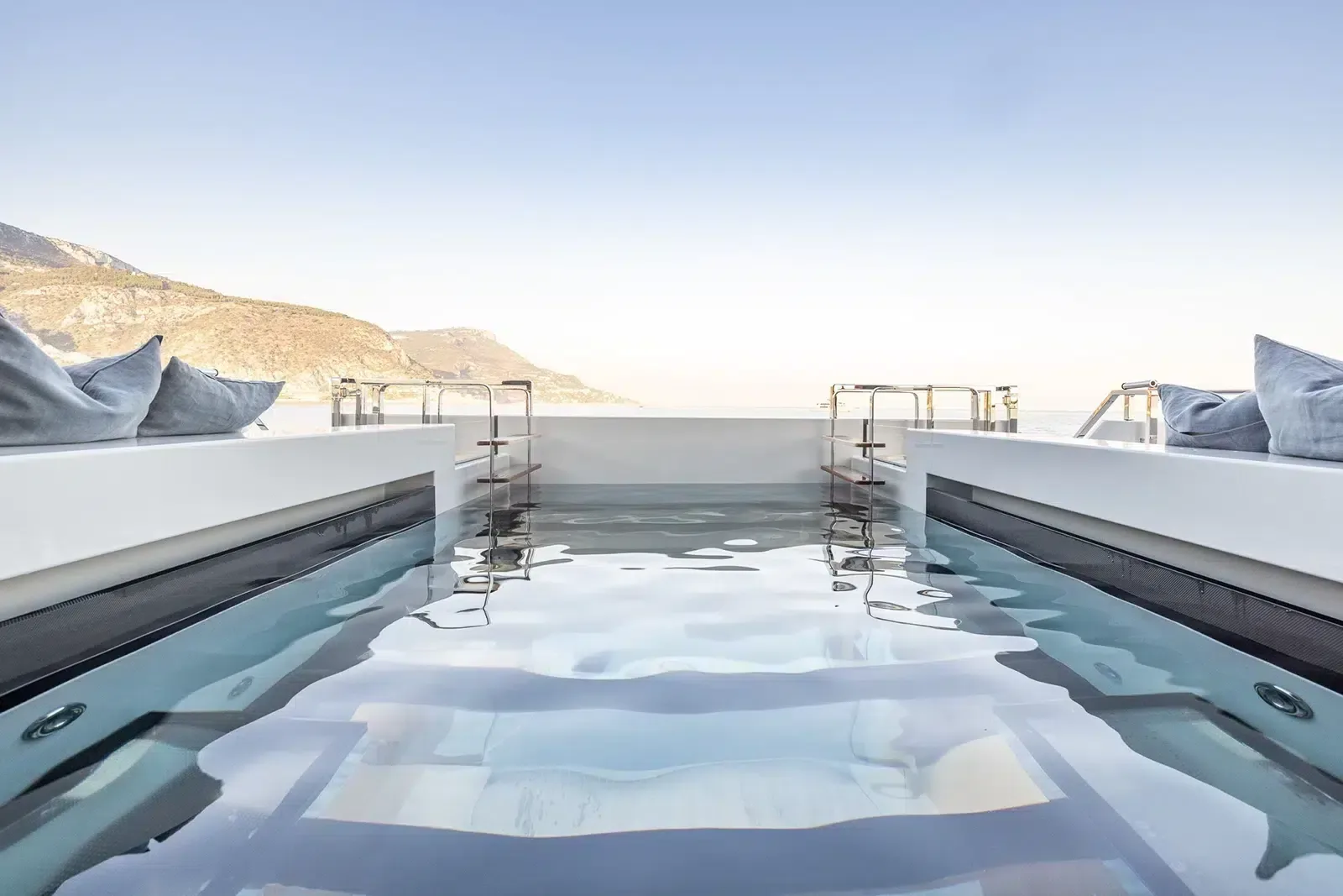 VIRTUOSITY - photo 6 location yacht Monaco