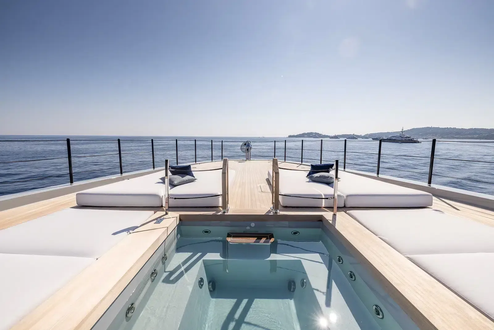 VIRTUOSITY - photo 8 location yacht Monaco