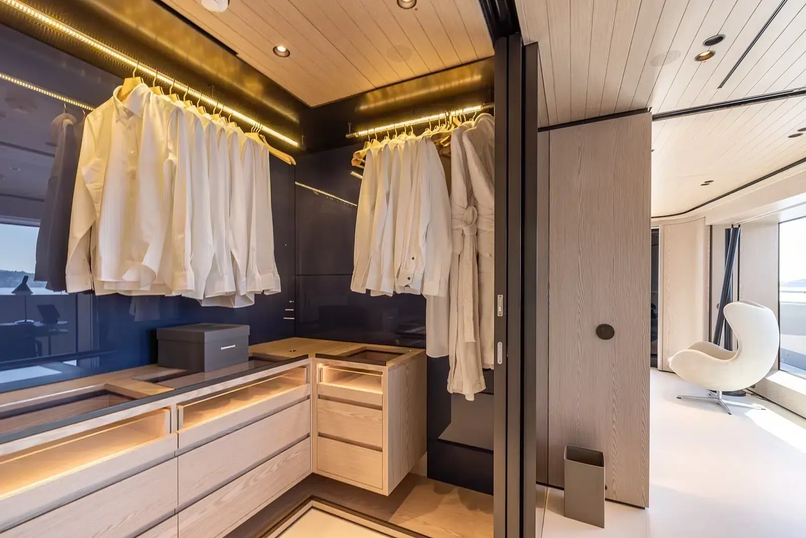 VIRTUOSITY - photo 34 location yacht Monaco