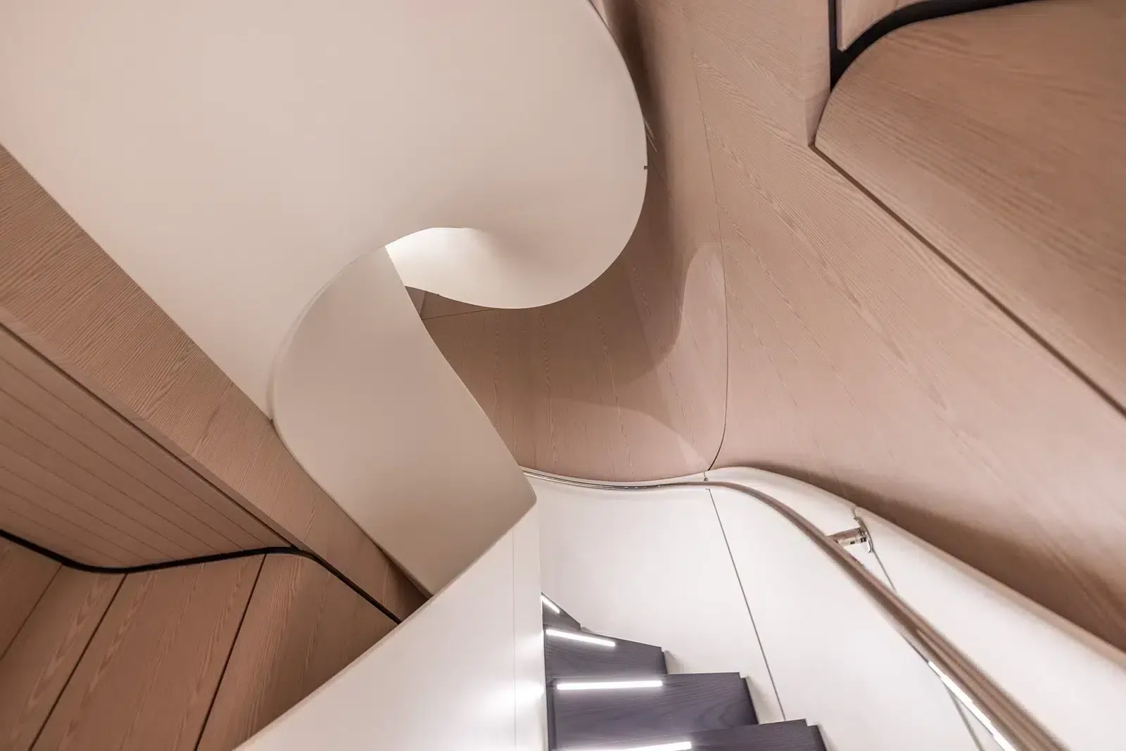 VIRTUOSITY - photo 38 location yacht Monaco