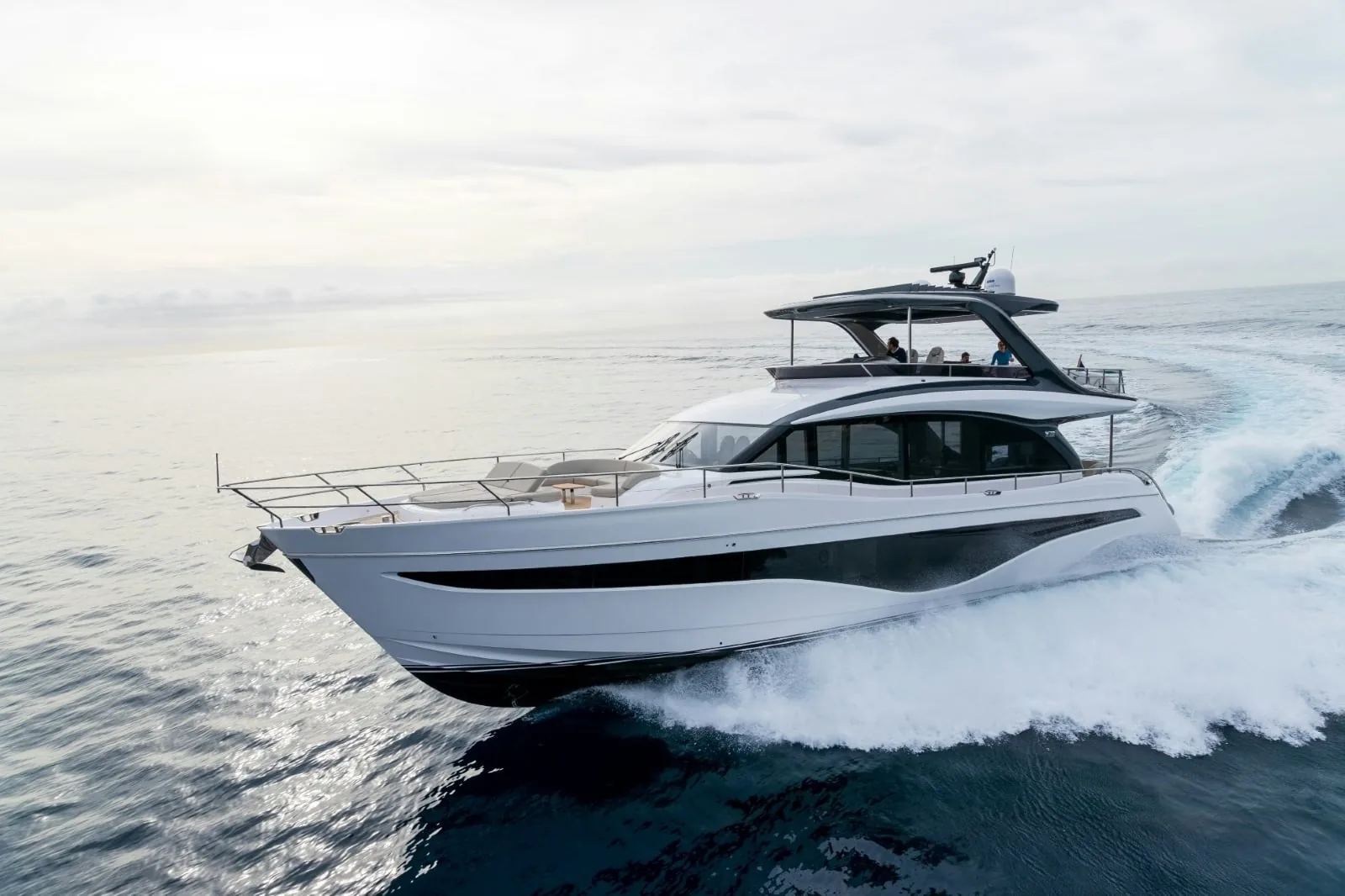WILJIM V - photo 2 location yacht Monaco
