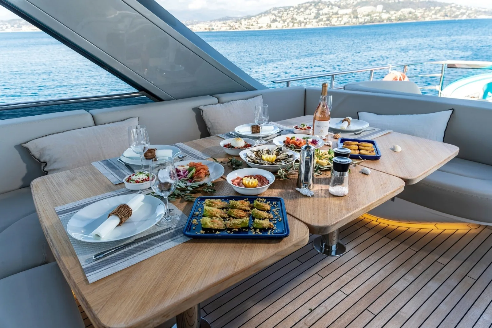 WILJIM V - photo 8 location yacht Monaco